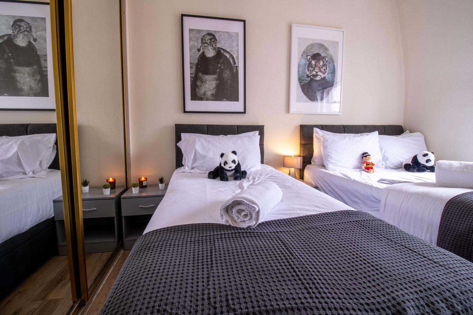 Cosy 2-Bedroom Apartment In Mayfair 8Cb - 4Th Floor No Elevator Лондон Екстериор снимка